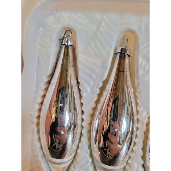 Holiday time silver blown glass tree glitter abstract long ornament Xmas decor - Picture 5 of 8